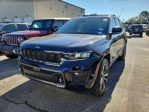2023 Jeep Grand Cherokee Overland