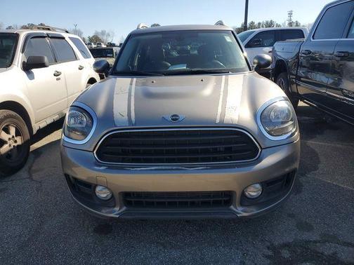 2018 MINI Countryman Cooper