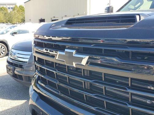 2025 Chevrolet Silverado 2500 LT