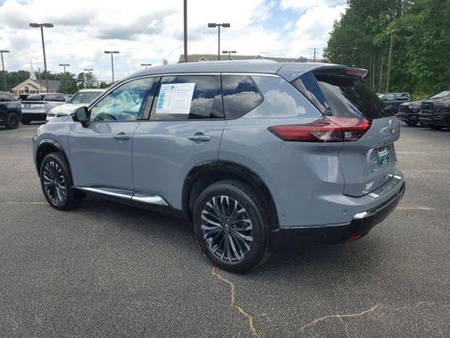 2024 Nissan Rogue Platinum