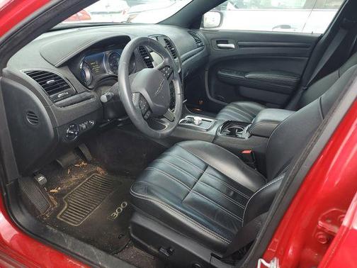 2016 Chrysler 300 S