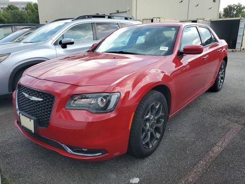 2016 Chrysler 300 S