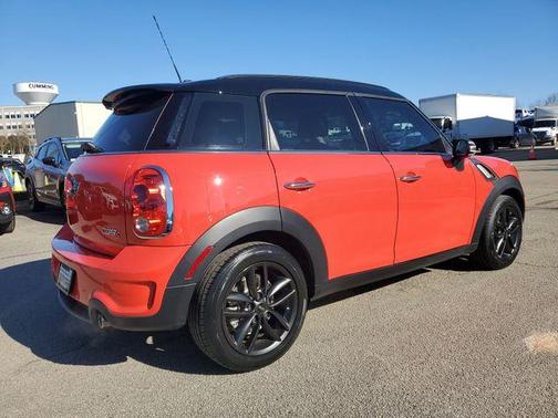 2012 MINI Cooper S Countryman Base