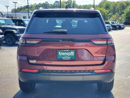 2023 Jeep Grand Cherokee Altitude