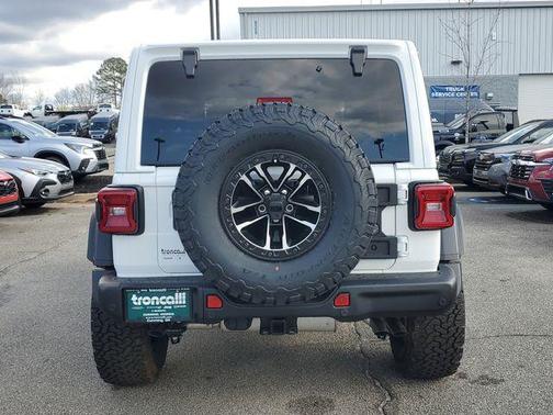 Bright White Clearcoat 2026 Jeep Wrangler Moab 392