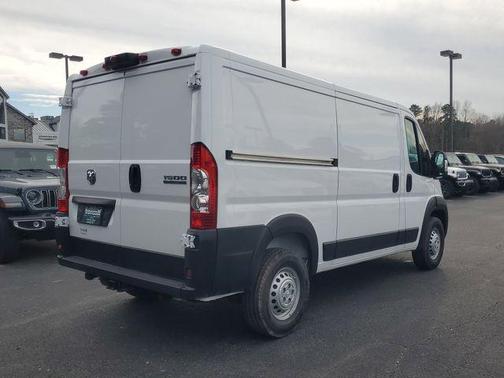 2026 RAM ProMaster 1500 Low Roof