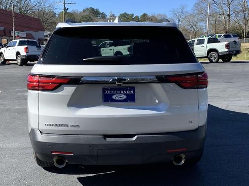 2022 Chevrolet Traverse LT Leather