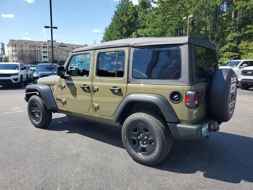 2025 Jeep Wrangler Sport