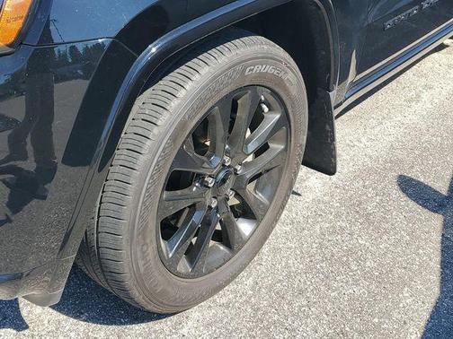 2017 Jeep Grand Cherokee Altitude