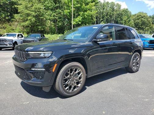 2025 Jeep Grand Cherokee Summit