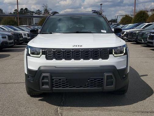 2026 Jeep Cherokee Overland