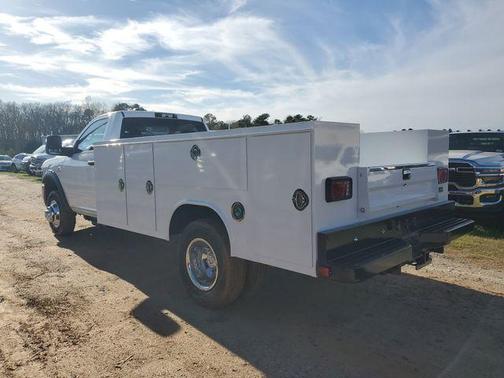 2026 RAM 3500 Tradesman/Big Horn