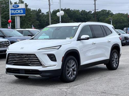 Summit White 2026 Buick Enclave Preferred FWD