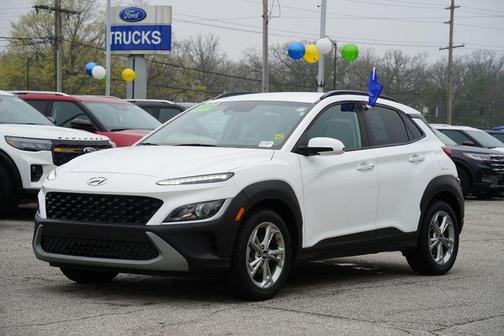 2022 Hyundai KONA SEL