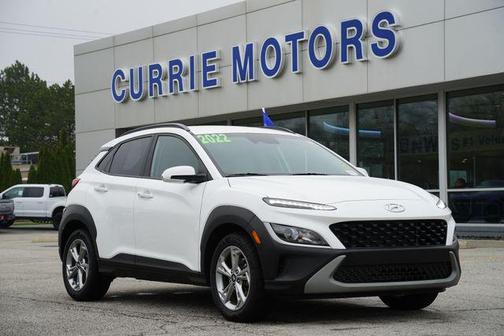 2022 Hyundai KONA SEL
