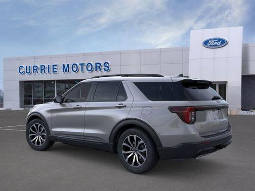 Carbonized Gray Metallic 2026 Ford Explorer ST-Line