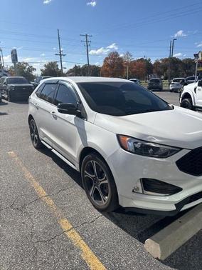 2023 Ford Edge ST