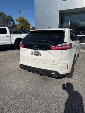 2023 Ford Edge ST