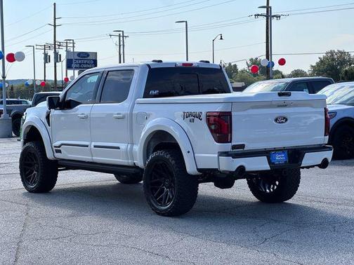 Star White Metallic Tri-Coat 2026 Ford F-150 Lariat