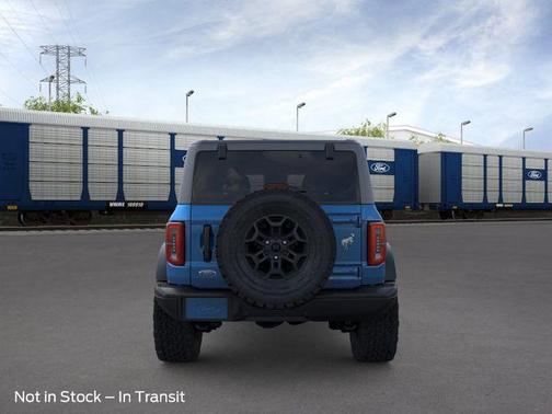 Velocity Blue Metallic 2026 Ford Bronco Badlands