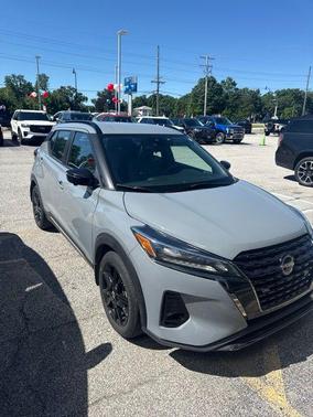 Boulder Gray 2024 Nissan Kicks SR