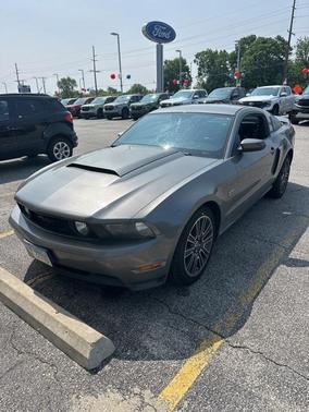 2010 Ford Mustang GT Premium