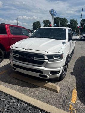 Bright White Clearcoat 2021 RAM 1500 Laramie
