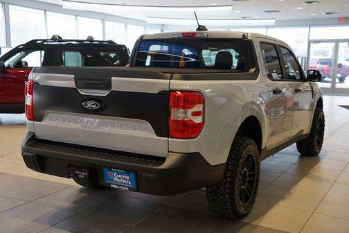 Space White Metallic 2026 Ford Maverick XLT