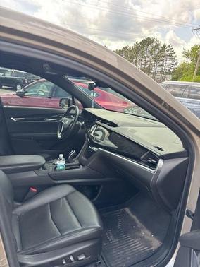 2022 Cadillac XT6 Premium Luxury AWD