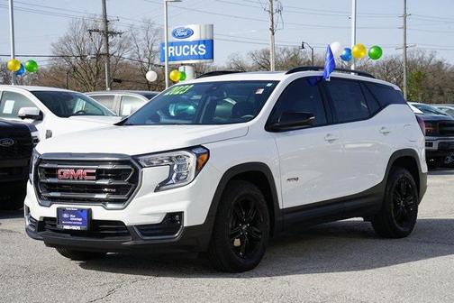 2023 GMC Terrain AWD AT4
