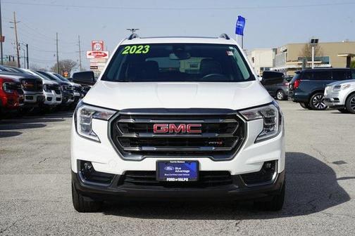 2023 GMC Terrain AWD AT4