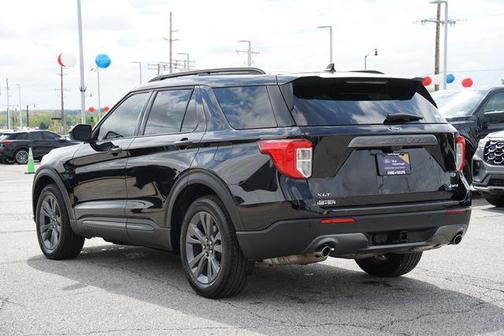 Agate Black Metallic 2023 Ford Explorer XLT