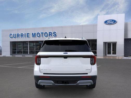 Star White Metallic Tri-Coat 2026 Ford Explorer Platinum