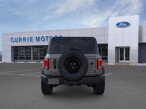 Carbonized Gray Metallic 2026 Ford Bronco Big Bend
