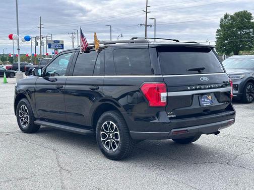 Agate Black Metallic 2023 Ford Expedition XLT