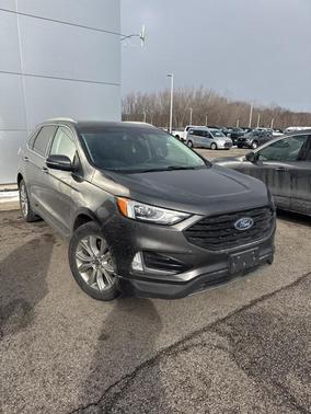 2019 Ford Edge Titanium