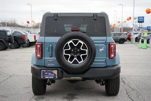 2023 Ford Bronco Outer Banks