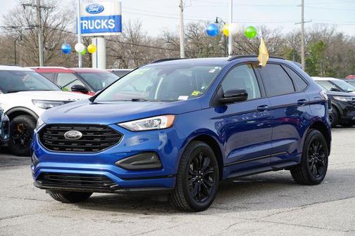 2022 Ford Edge SE