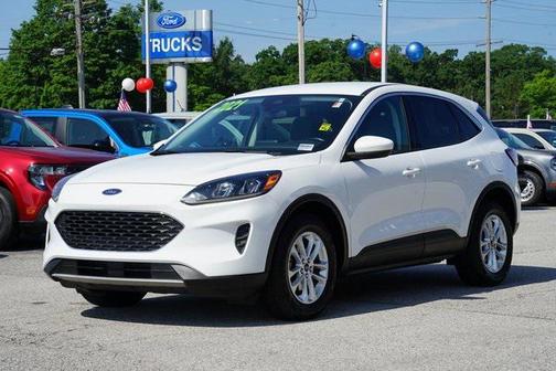 2021 Ford Escape SE
