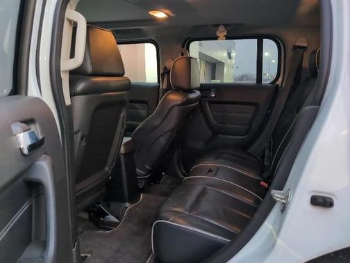 2008 Hummer H3 Alpha