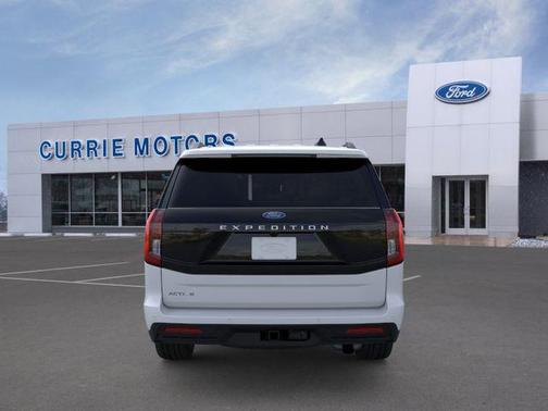 Space Silver Metallic 2026 Ford Expedition Active