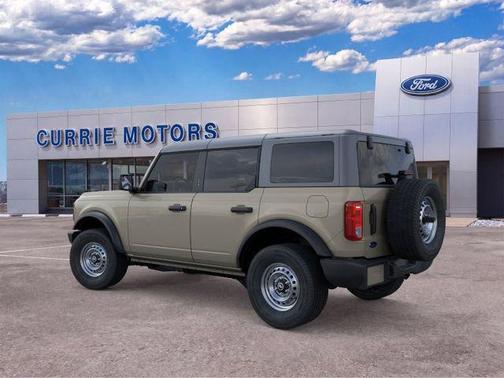 Desert Sand 2026 Ford Bronco Base