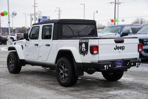 2021 Jeep Gladiator Willys 4x4
