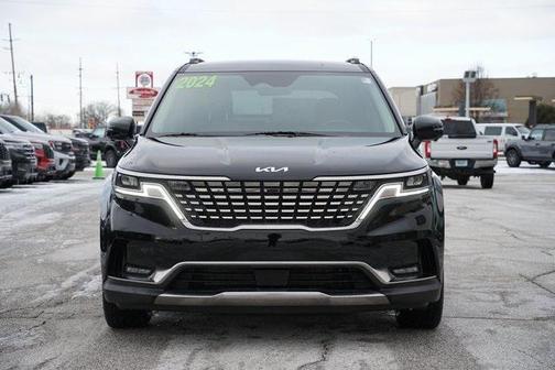 2024 Kia Carnival SX