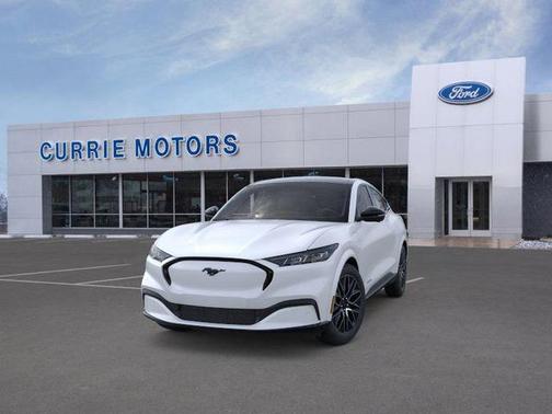 Star White Metallic Tri-Coat 2026 Ford Mustang Mach-E Premium