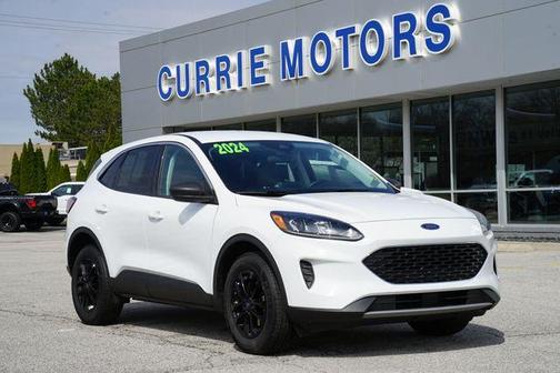 Oxford White 2022 Ford Escape SE