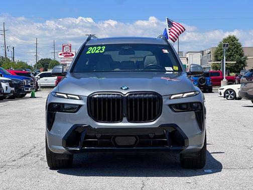 Skyscraper Grey Metallic 2023 BMW X7 xDrive40i