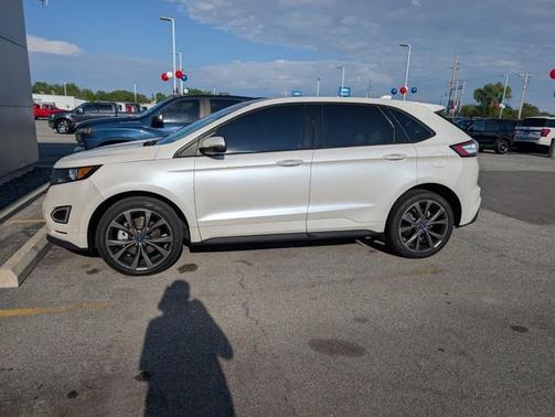 2018 Ford Edge Sport
