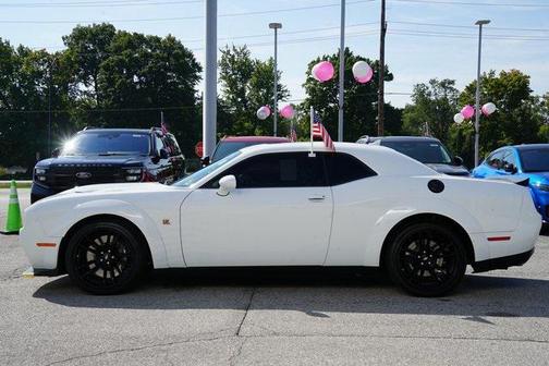 2023 Dodge Challenger R/T Scat Pack Widebody
