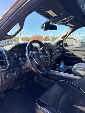 2020 RAM 2500 Laramie Mega Cab 4X4 6'4' Box